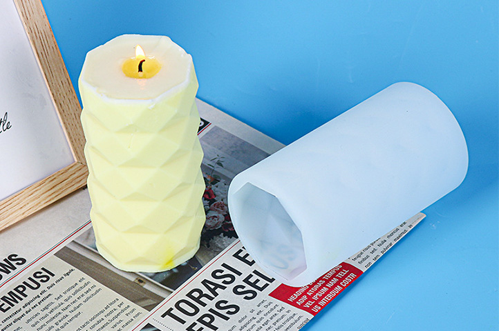 Molde de silicona para velas cilíndricas largas con estampado